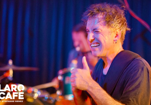 250530-drive-with-a-dead-girl